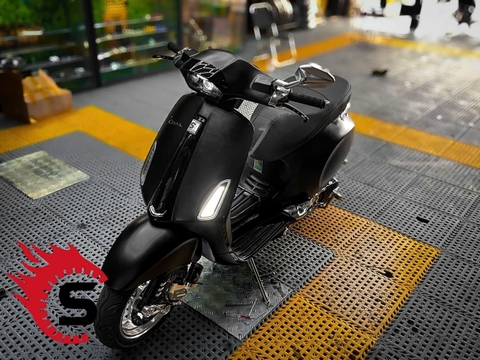 Vespa Sprint Độ Phong Cách Street Sport – Khi Xe Tay Ga Trở Thành “Chiến Binh Đường Phố”