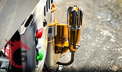Mới Chơi Vespa Nên Chọn Phuộc Gì? Ohlins Hay Profender – Câu Trả Lời Từ Sài Gòn Độ Xe Bình Dương