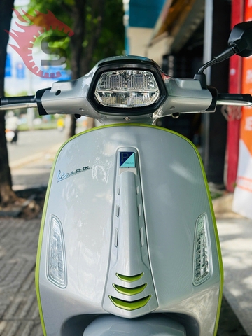 Dán PPF TPU 10Mil Vespa – Bảo Vệ Xe Tối Ưu, Giữ Gìn Độ Mới Hoàn Hảo