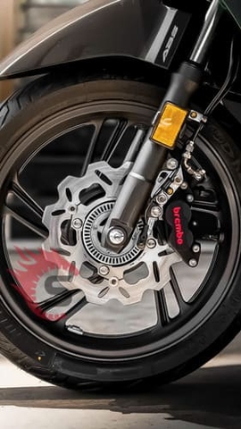 SH Vetro Độ Tay Thắng Brembo – Heo Dầu Brembo – Phuộc Ohlins: Tối Ưu Cơ Học, Kiểm Soát Và Phản Hồi