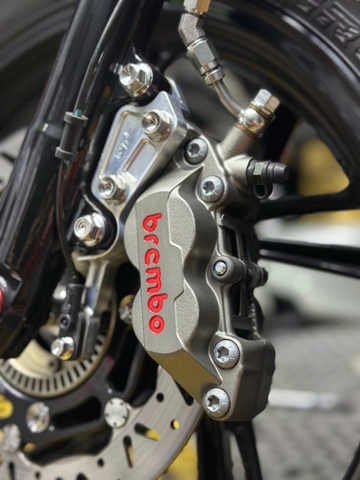 Heo Dầu Brembo – Nâng Cấp Phanh Chuẩn Hiệu Năng Cao Tại Sài Gòn Độ Xe Bình Dương