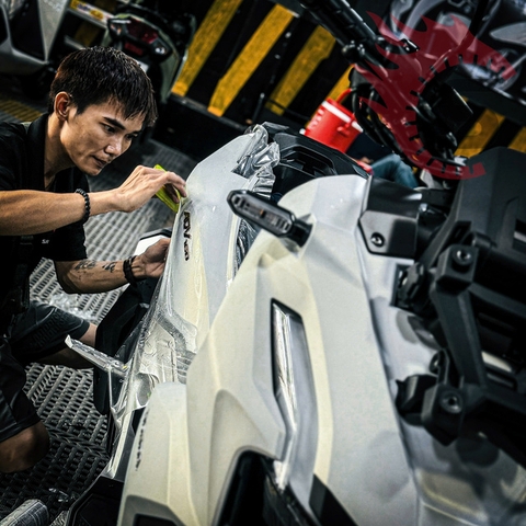 DÁN PPF HONDA ADV-LỰA CHỌN SỐ 1 ĐỂ BẢO VỆ TRỌN VẸN CHO CHUYÊN CƠ PHI THUYỀN MẶT ĐẤT.