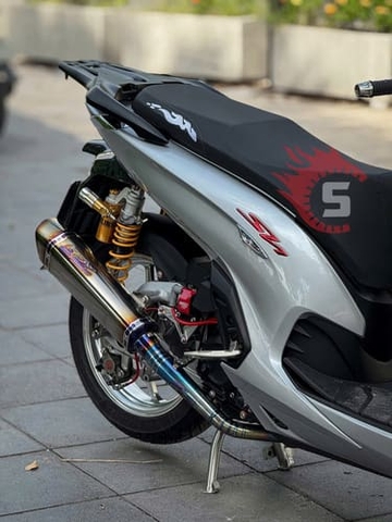 SH350 Độ Pô GP – Phong Cách Mạnh Mẽ Cho Siêu Tay Ga Cao Cấp