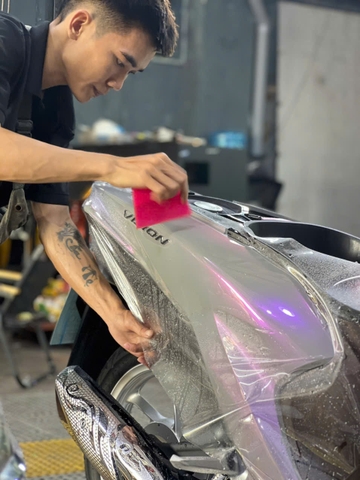 Dán PPF TPU Vespa Cao Cấp – Bảo Vệ Sơn Zin Tuyệt Đối Tại Sài Gòn | Sài Gòn Độ Xe Thủ Đức