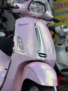Độ Kiểng Vespa Hồng Tại Sài Gòn Độ Xe Thủ Đức – Sang Trọng, Nữ Tính, Chuẩn Phong Cách Riêng