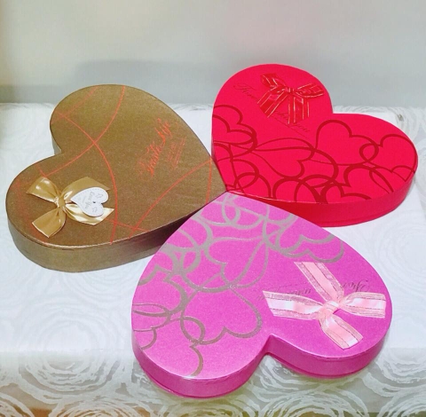 Bán buôn hộp đựng socola valentine 2024