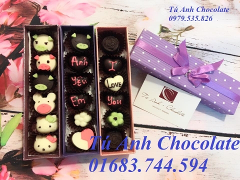 SOCOLA VALENTINE VÌ SAO LẠI TẶNG TRONG NGÀY 14/2