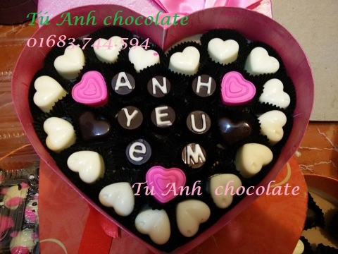 HT11-SOCOLA HÌNH TIM ANH YÊU EM