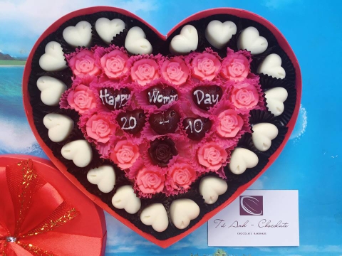 Socola quà tặng20/10 giá rẻ mẫu đẹp