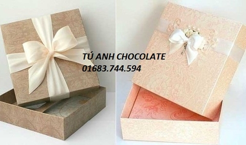 VHV11-Hộp đựng socola hình vuông