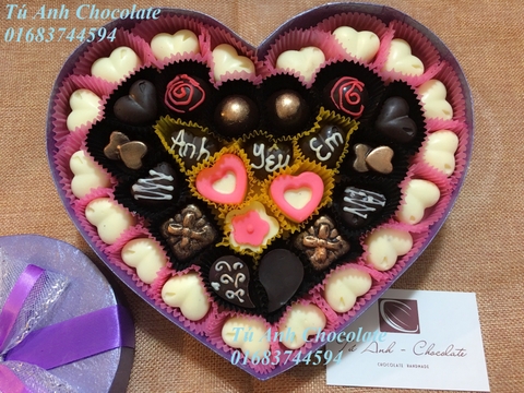quà socola valentine hình tim mới