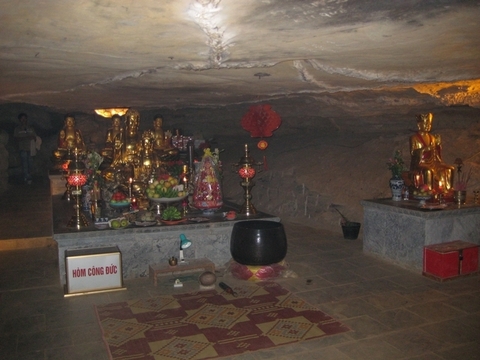 Chùa cổ Bái Đính – Du lịch Tràng An Bái Đính