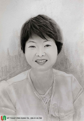 Tranh Vẽ Chân Dung Chì Tặng Chị - Cô - Em Gái