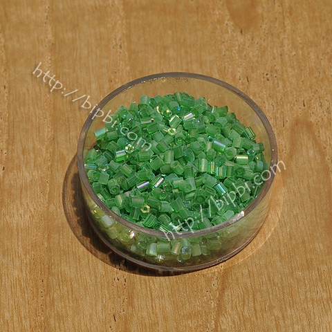 Cườm TQ ống ngắn xanh lá