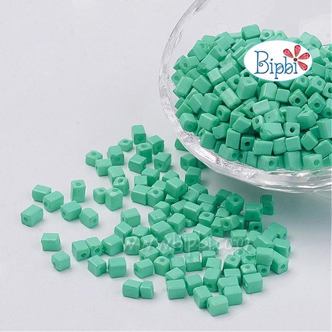 Hạt cườm vuông màu xanh turquoise
