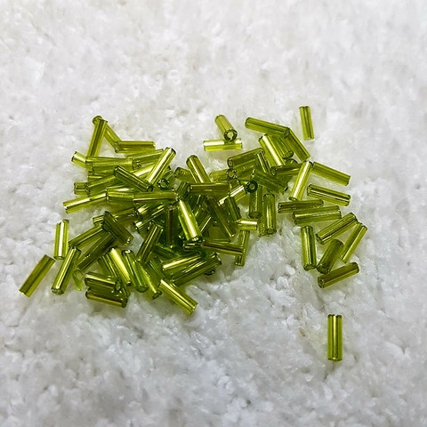 Hạt cườm TQ màu xanh rêu silverline size 2x6mm