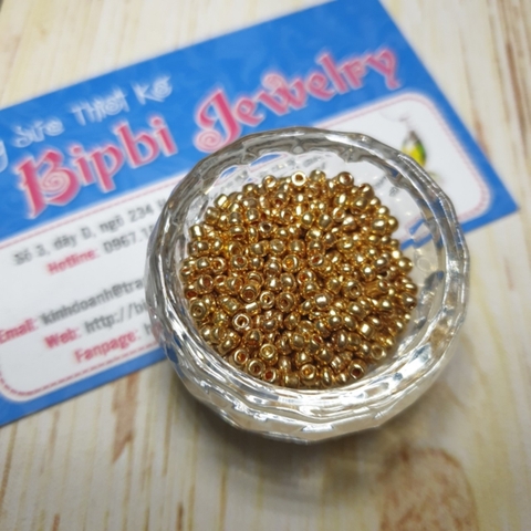 Hạt cườm 15/0 màu vàng gold