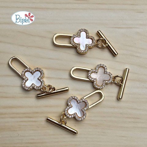 Khóa LV viền đá xi vàng 14k