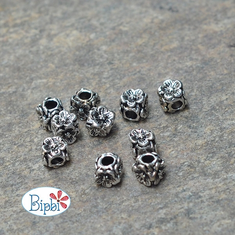 Hạt bạc bali hoa vuông 6mm
