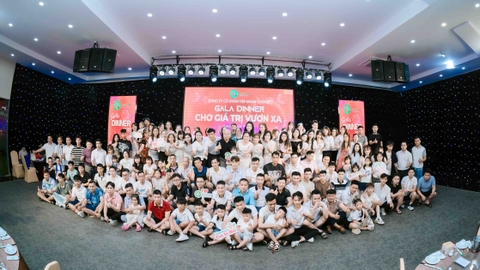 ✨ Gala dinner Hạ Long cùng 200 Quý khách hàng ️🎊 Đêm của yêu thương 💑 👨‍❤️‍💋‍👨 👩‍❤️‍💋‍👩 Gắn kết & rực cháy cảm xúc 🌟