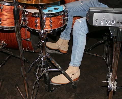 LỊCH SỬ GIÀY HARNESS BOOTS