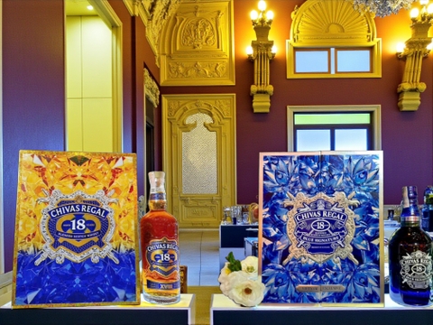 So sánh Rượu Chivas 18 Gold Signature và Chivas 18 Blue Signature, nên chọn phiên bản nào làm quà Tết 2026