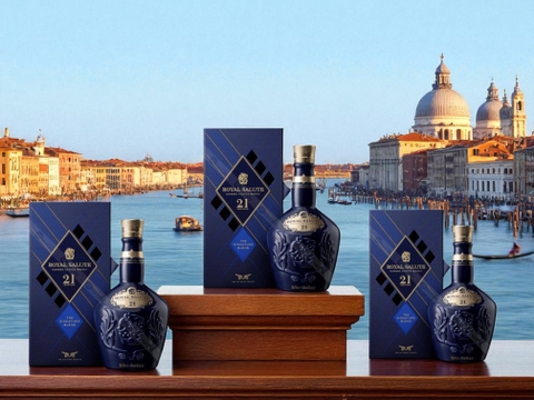 Chivas 21 năm uống như thế nào để cảm nhận trọn vẹn đẳng cấp của whisky hoàng gia