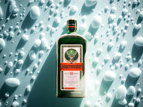 JAGER BOMB – BÙNG NỔ TRONG NHỮNG BỮA TIỆC