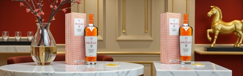 Rượu Macallan 18 Colour Collection 700ml 43% chính hãng dành cho tín đồ whisky cao cấp