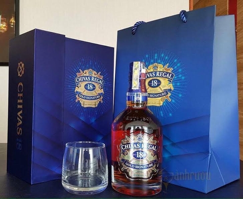 Ánh vàng của Chivas Regal 18 golden