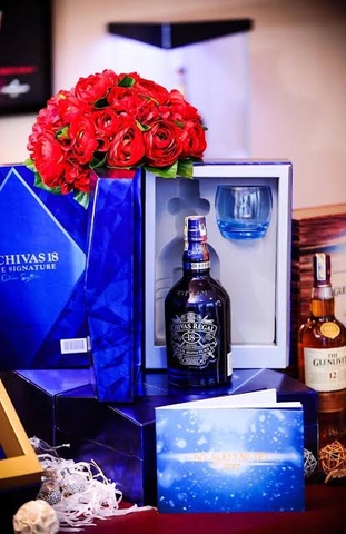 Làn sóng đại dương Chivas Regal 18