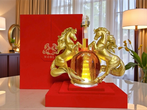 Rượu Linh Vật Ngựa 2026 Quà Tết Phong Thuỷ Mã Đáo Thành Công