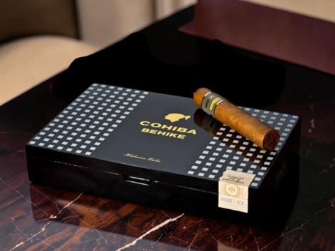 Cách chọn xì gà Cohiba phù hợp để biếu sếp
