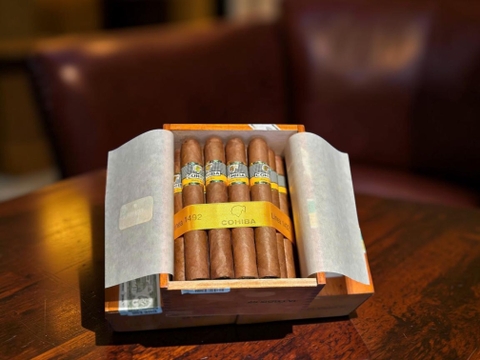 Người mới bắt đầu nên chọn xì gà nhẹ hay đậm để có trải nghiệm tốt nhất