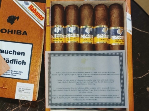 Vì sao quy trình làm xì gà thủ công tạo nên giá trị độc bản cho sản phẩm