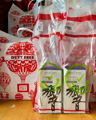 Rượu Hibiki  Harmony Suntory  xách tay - Duty Free