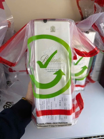 Rượu Ballantine's 21 Năm Xách Tay - Duty Free