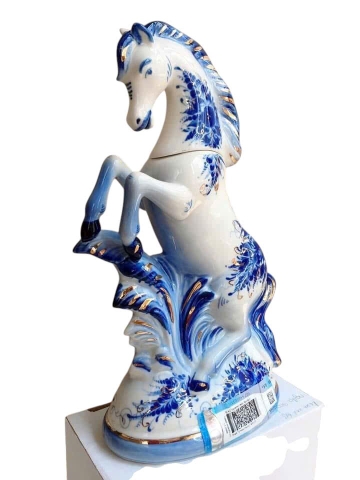 Rượu Linh Vật Con Ngựa Sứ Nga-Màu Trắng Xanh