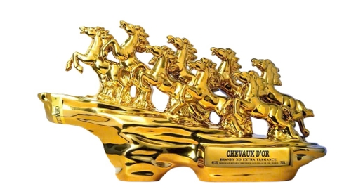 Rượu Linh Vật Con Ngựa Pháp Chevaux D’or Brandy XO Extra Elegance Chính Hãng