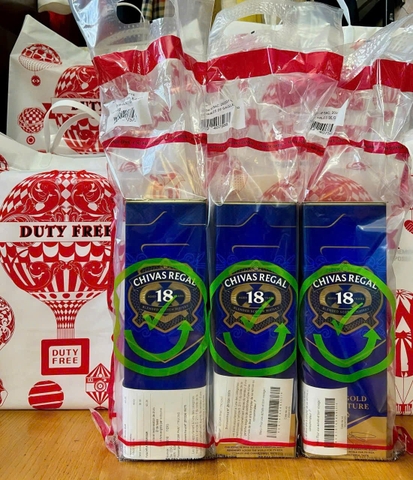 Rượu Chivas 18 Xách Tay - Duty Free