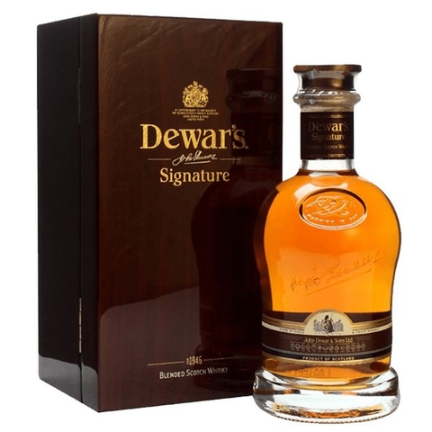 Rượu Dewar's Signature