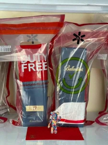 Rượu Ballatines 17 xách tay -Hàng chuẩn giá tốt