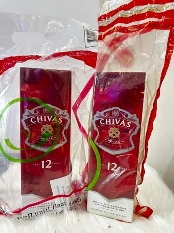 Rượu Chivas 12 năm xách tay - Giá tốt nhất