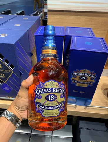 RƯỢU CHIVAS 18 NĂM (1000ml)