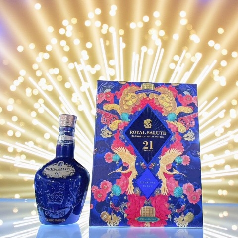 Rượu Chivas 21 năm hộp quà Tết 2026