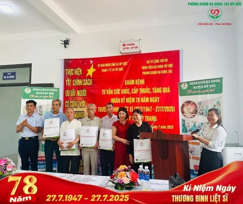 PHÒNG KHÁM ĐA KHOA 103 MỸ ĐỨC TRAO TẶNG QUÀ NHÂN KỈ NIỆM 78 NĂM NGÀY THƯƠNG BINH LIỆT SỸ 27/07/1947- 27/07/2025