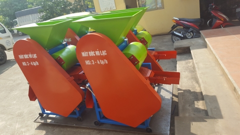 Máy Bóc Vỏ Lạc (Đậu phộng) 2 Quạt Gió (MBL - 02)