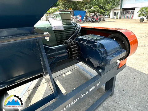 Máy Đùn Cá Công Nghiệp BQ200