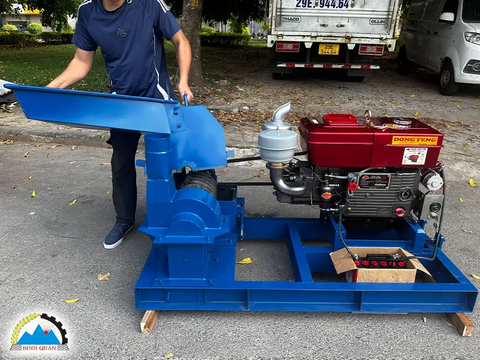 Máy nghiền thức ăn chăn nuôi B20 lắp đầu nổ D30