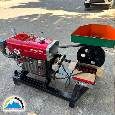 Máy Đùn Cá Công Nghiệp Lắp Đầu Nổ D15